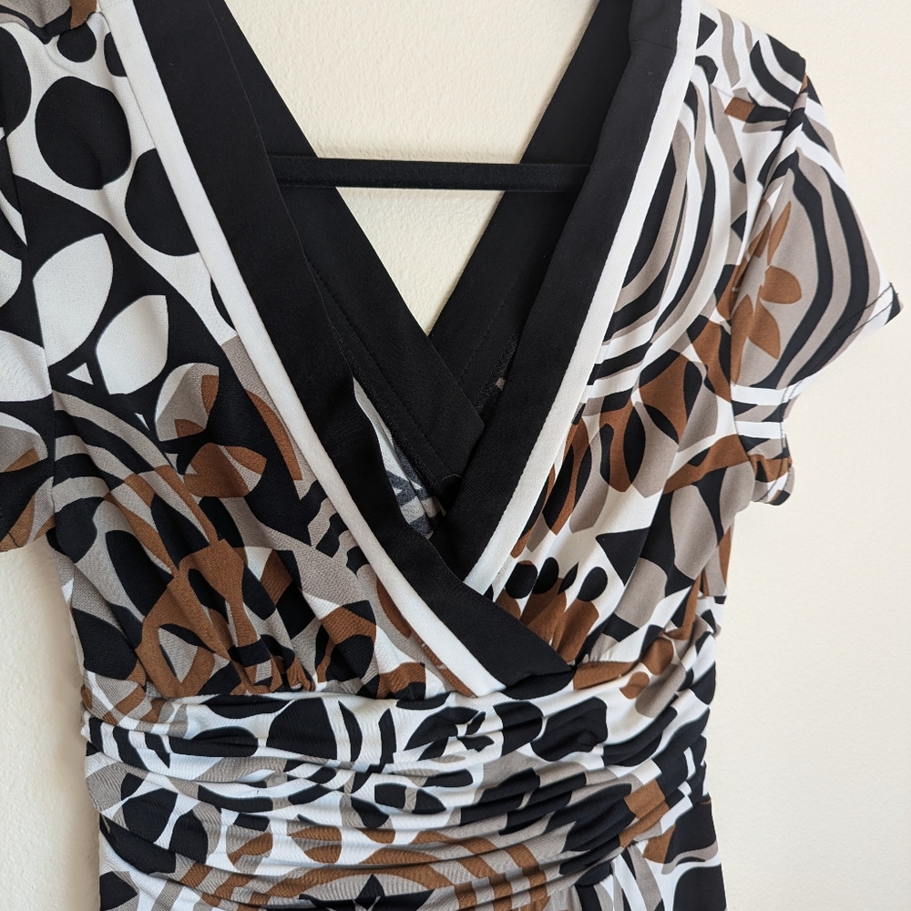 Studio I Patterned Dress Size 10 - Picture 3 of 4